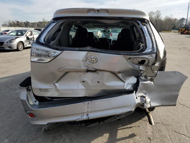 2017 TOYOTA SIENNA SE 5TDXZ3DC2HS850408