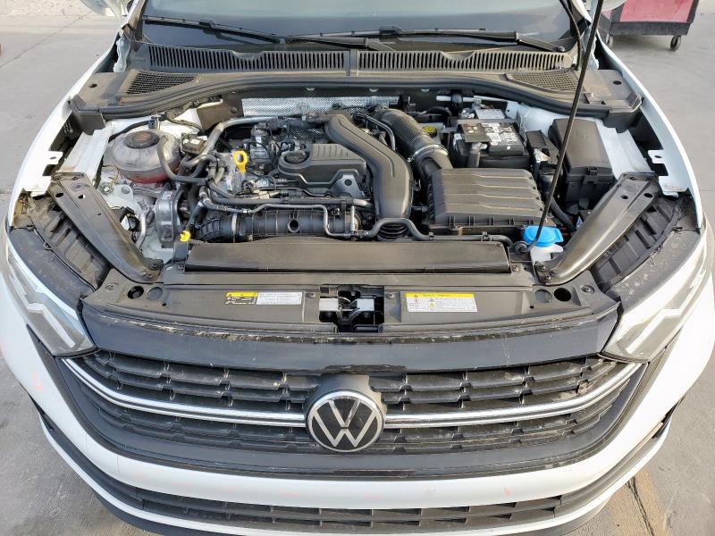 2024 VOLKSWAGEN JETTA SPOR 3VWAM7BU3RM051209