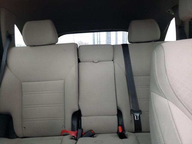 2017 KIA SORENTO LX - 5XYPG4A30HG277909