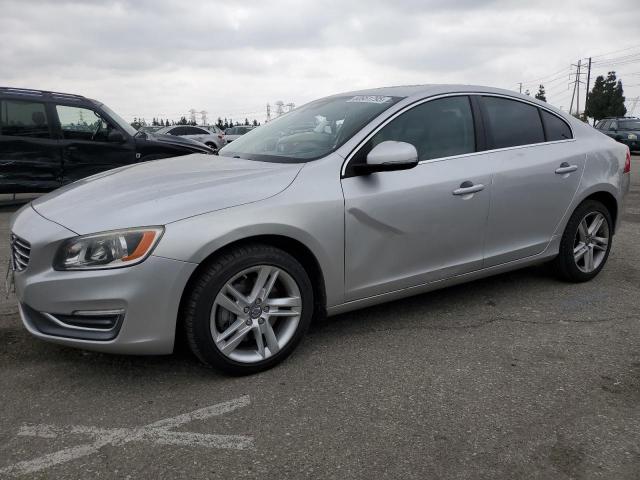 VOLVO S60 T5