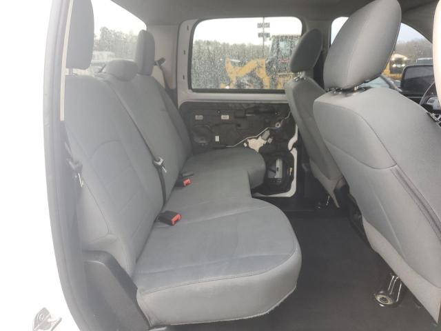 2018 RAM 1500 ST 1C6RR6KT5JS293947