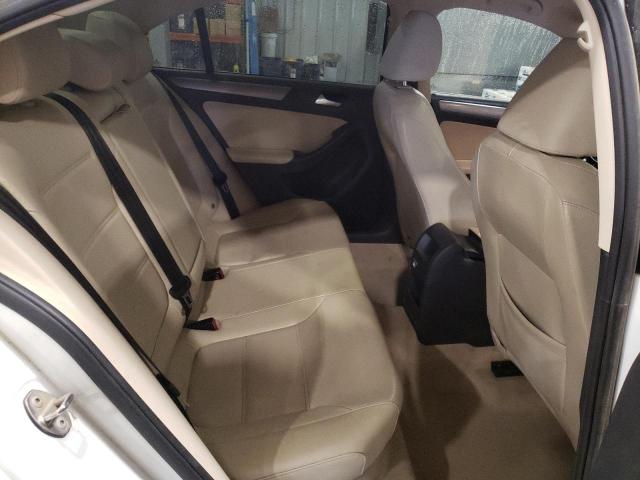 2015 VOLKSWAGEN JETTA TDI - 3VWLA7AJ6FM235256