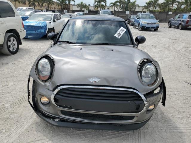 2018 MINI COOPER WMWXP5C56J2H29012