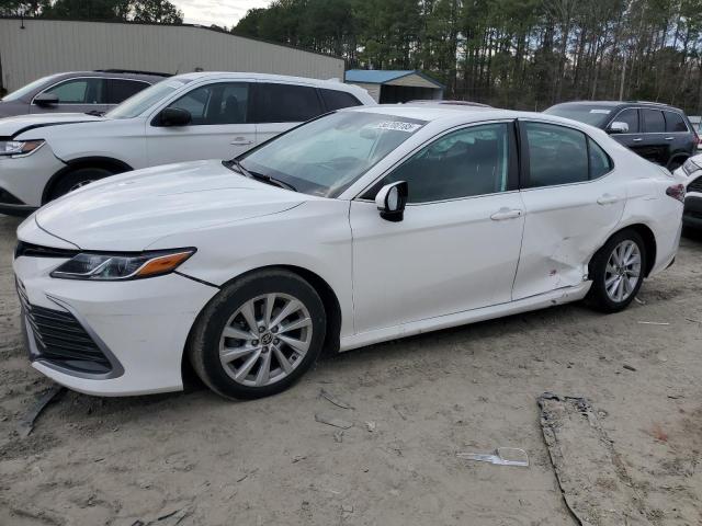 Vin: 4t1c11akxmu590010, lot: 50700185, toyota camry le 2021 img_1