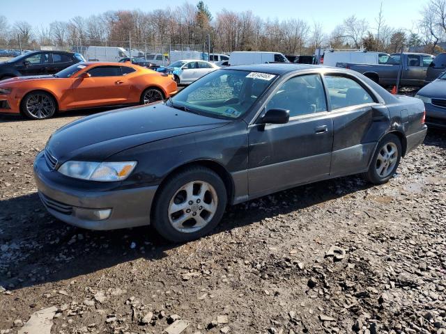 LEXUS ES 300 2000 black  gas JT8BF28G1Y0245176 photo #1