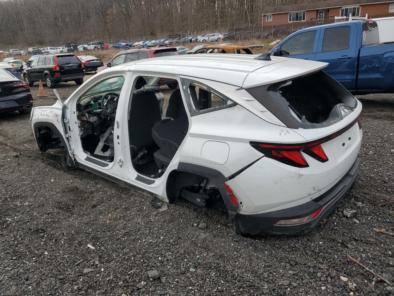 Lot #3156374392 2022 HYUNDAI TUCSON SE