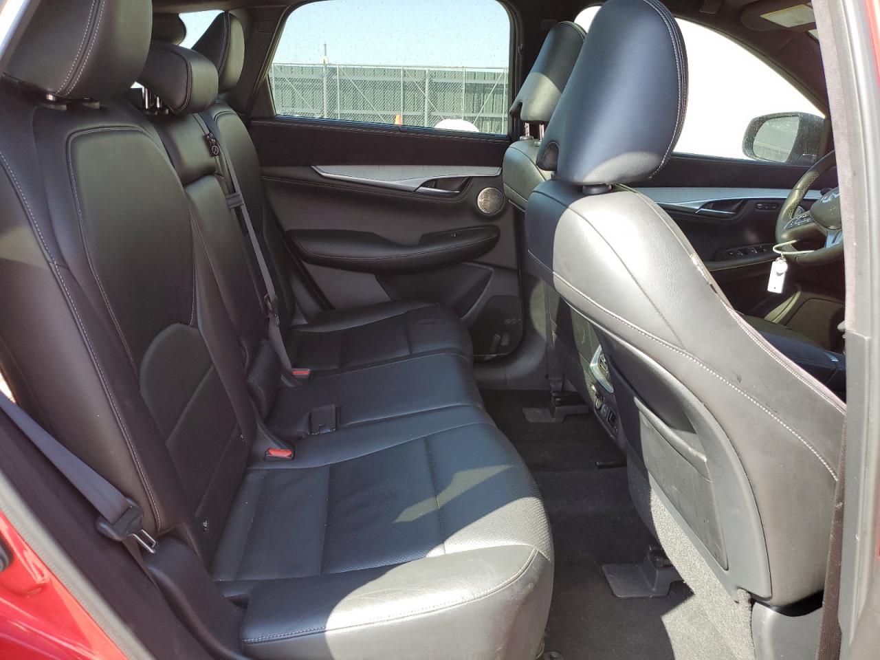 INFINITI QX50 ESSENTIAL