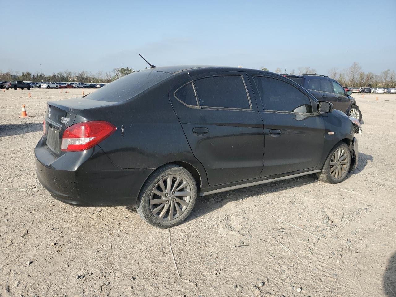 MITSUBISHI MIRAGE G4 ES