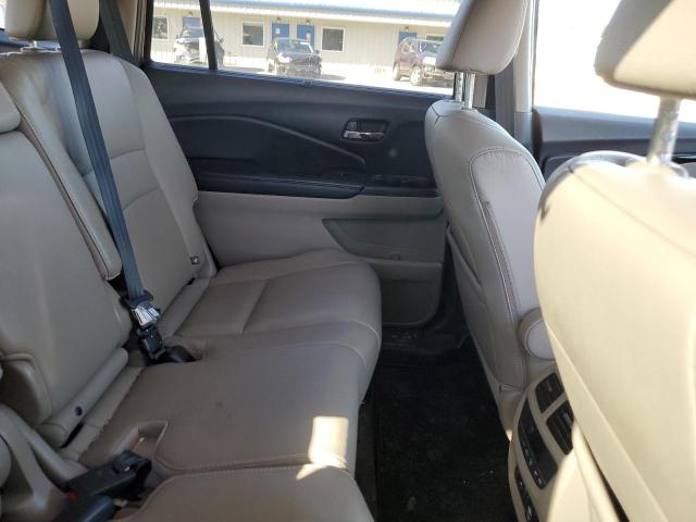 2018 HONDA PILOT TOUR - 5FNYF6H97JB032440