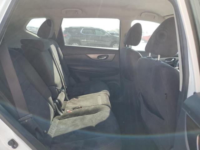 2015 NISSAN ROGUE S - KNMAT2MV1FP582753