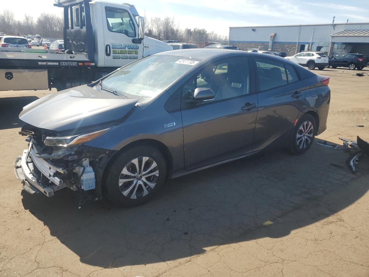 TOYOTA PRIUS PRIME LE