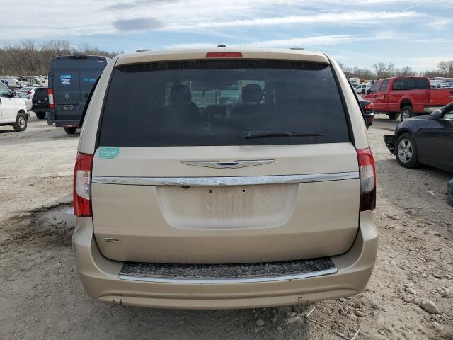2016 CHRYSLER TOWN & COU - 2C4RC1BG1GR110764