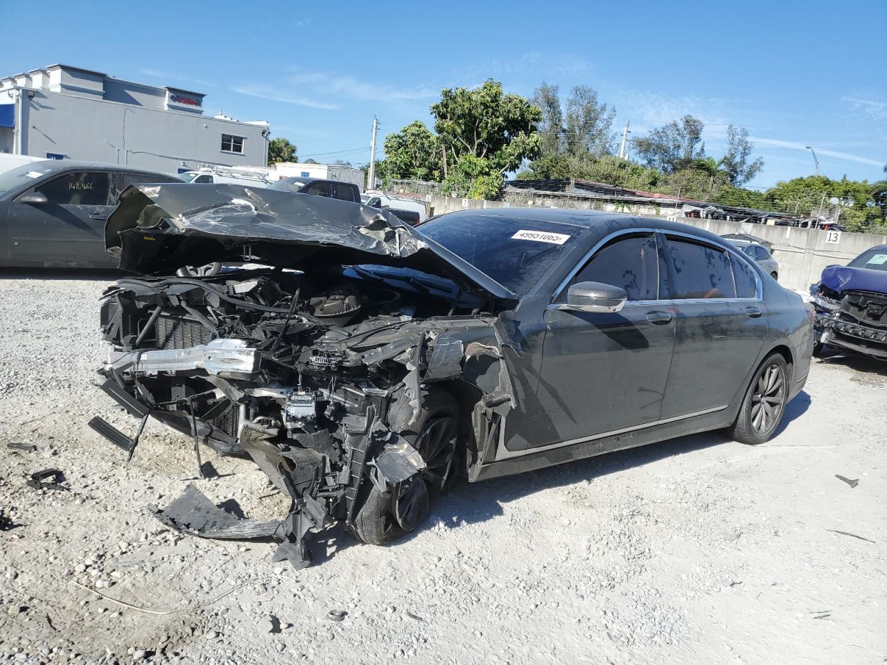 BMW 7 SERIES I