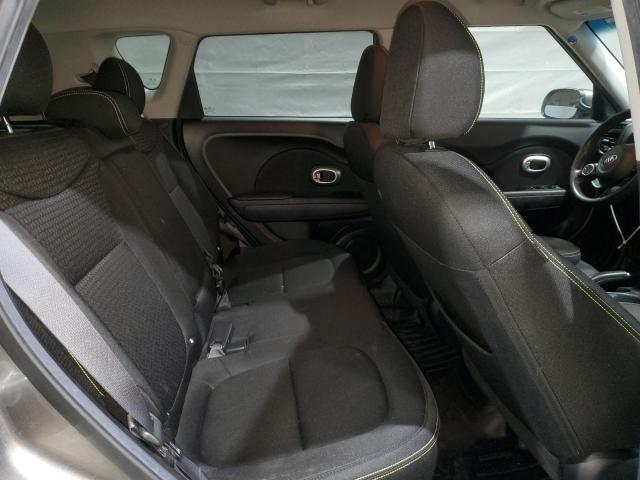 2016 KIA SOUL + - KNDJP3A52G7372131