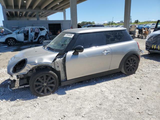 Vin: wmwxp7c59k2a54379, lot: 47834035, mini cooper s 2019 img_1