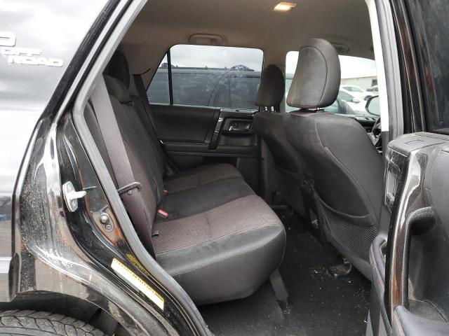 2022 TOYOTA 4RUNNER SR - JTEPU5JR1N6081474