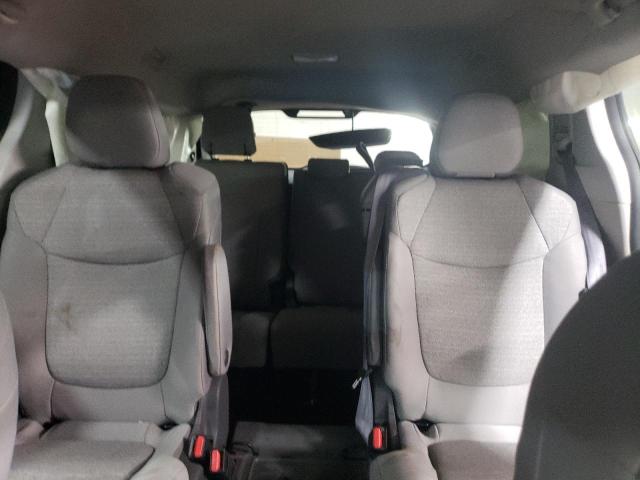 2021 TOYOTA SIENNA LE 5TDBRKEC5MS022348