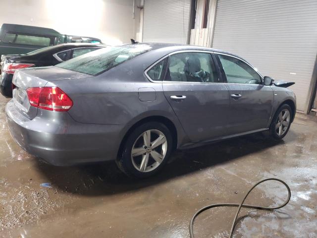 2015 VOLKSWAGEN PASSAT S - 1VWAS7A34FC098616