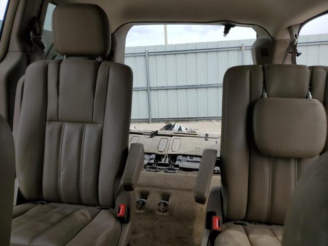 2015 CHRYSLER TOWN & COU 2C4RC1BG2FR645021
