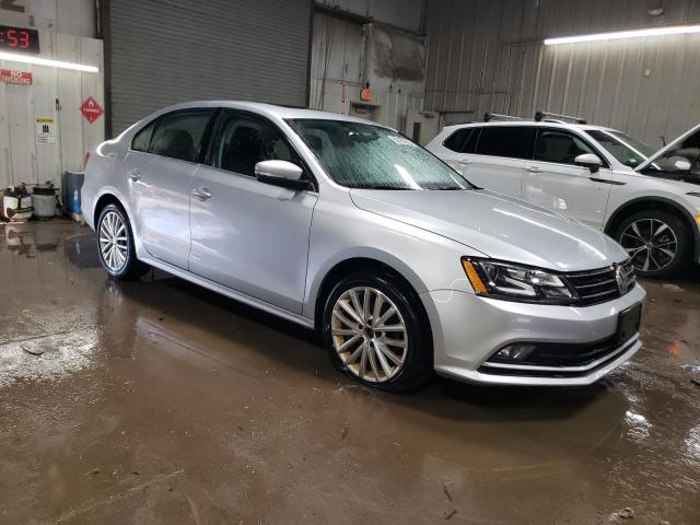 2015 VOLKSWAGEN JETTA SE - 3VWD17AJ5FM300859
