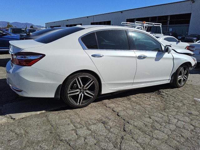 2017 HONDA ACCORD TOU 1HGCR3F97HA017900