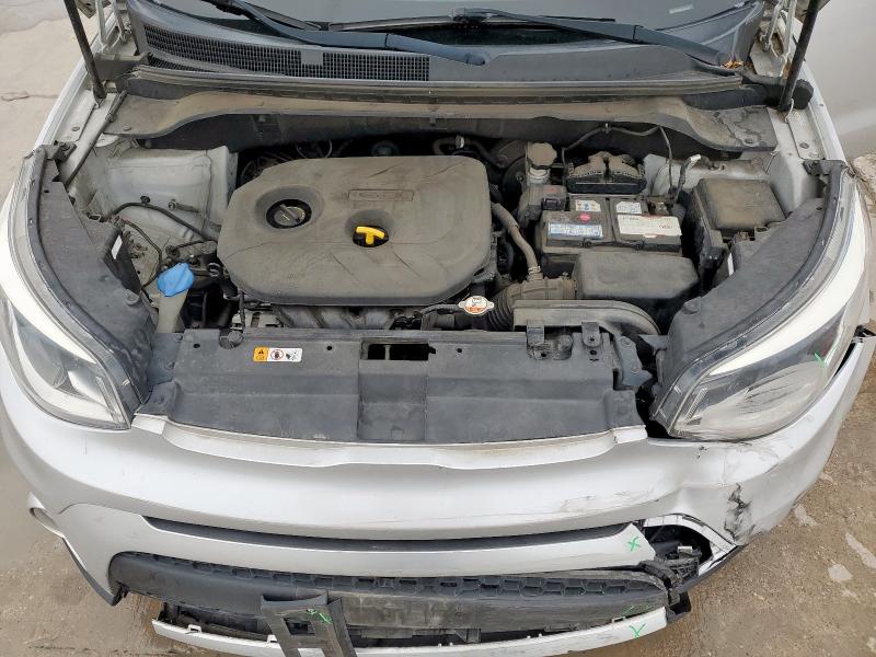 2017 KIA SOUL + - KNDJP3A52H7412841