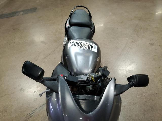2005 SUZUKI GSX1300 RK JS1GW71A252110566
