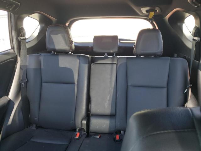 2018 TOYOTA RAV4 SE - JTMJFREV8JJ747854