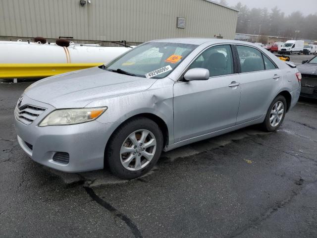 TOYOTA CAMRY BASE
