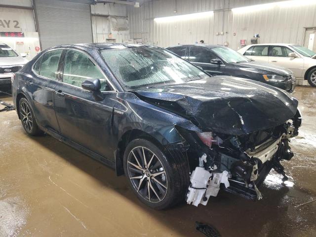 2021 TOYOTA CAMRY XLE - 4T1F31AK2MU558028