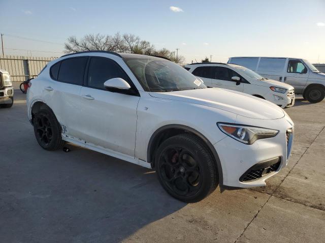 Vin: zaspakbn8n7d38381, lot: 49154565, alfa romeo stelvio ti 20224