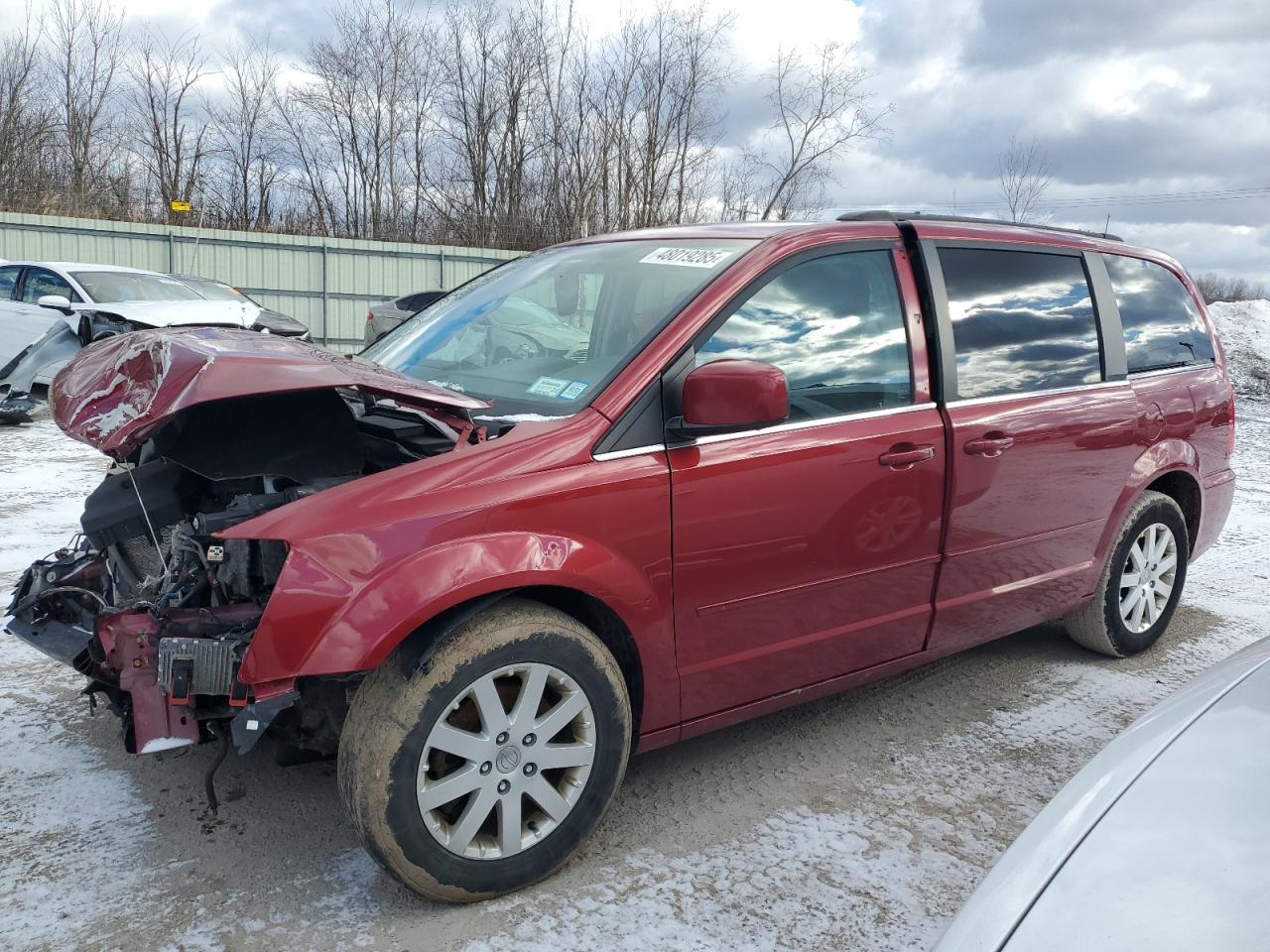 CHRYSLER TOWN & COUNTRY LX