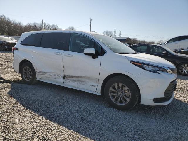 2021 TOYOTA SIENNA LE - 5TDKRKEC3MS046468