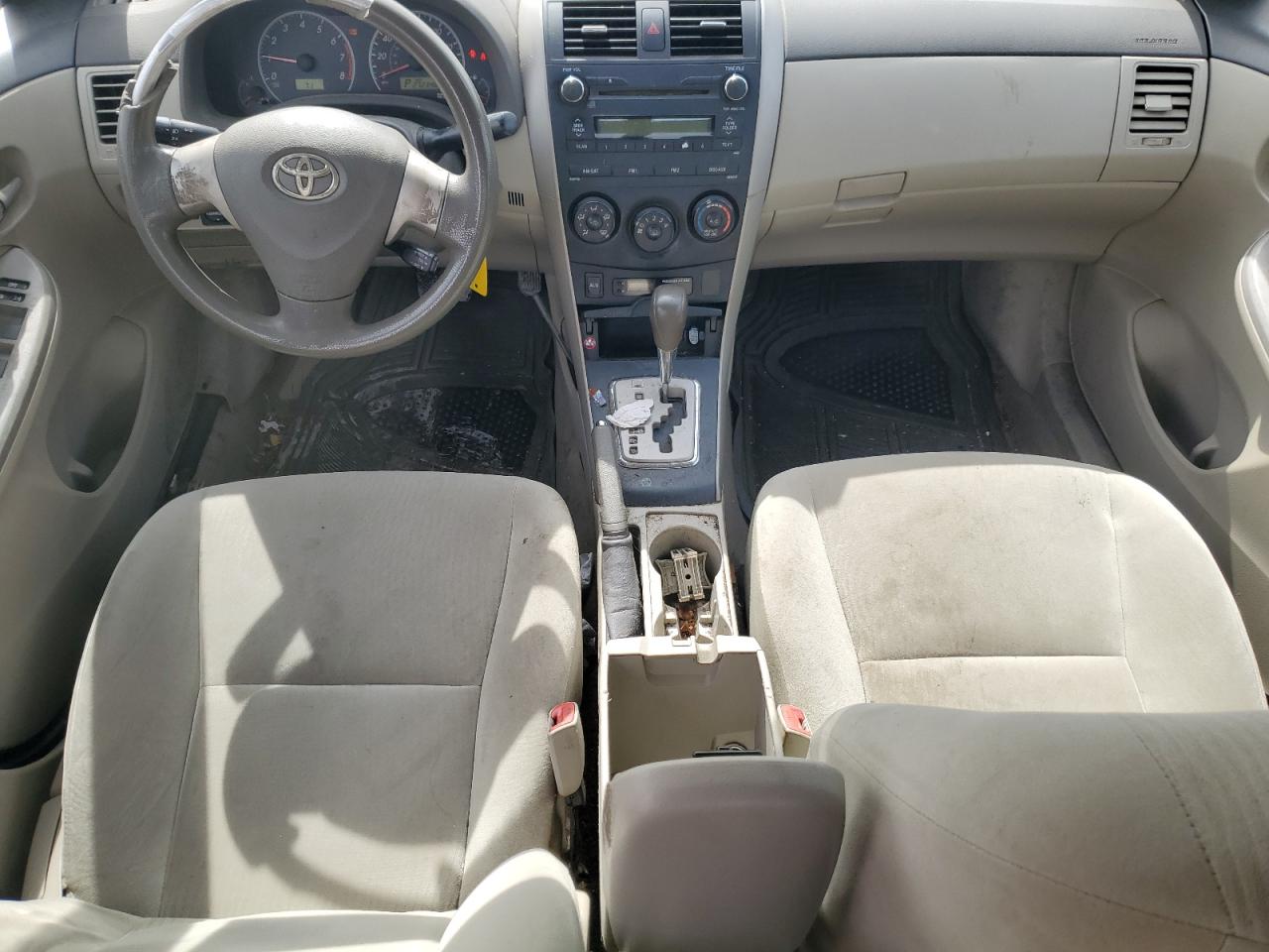 TOYOTA COROLLA BASE