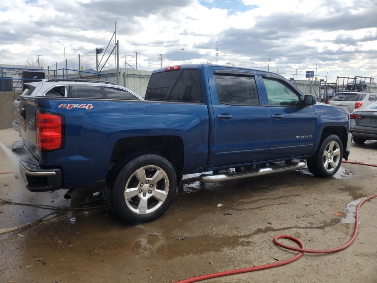 CHEVROLET SILVERADO K1500 LT