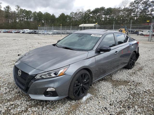 NISSAN ALTIMA SR