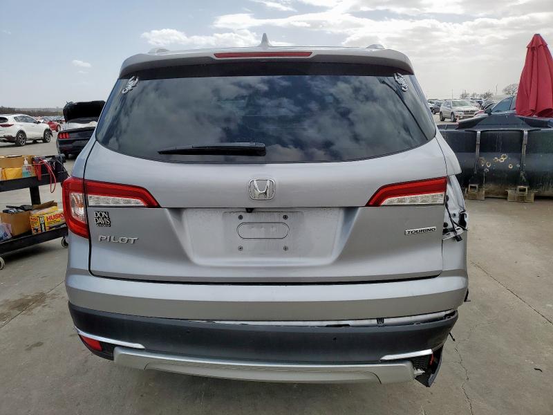 2019 HONDA PILOT TOUR 5FNYF5H98KB036816