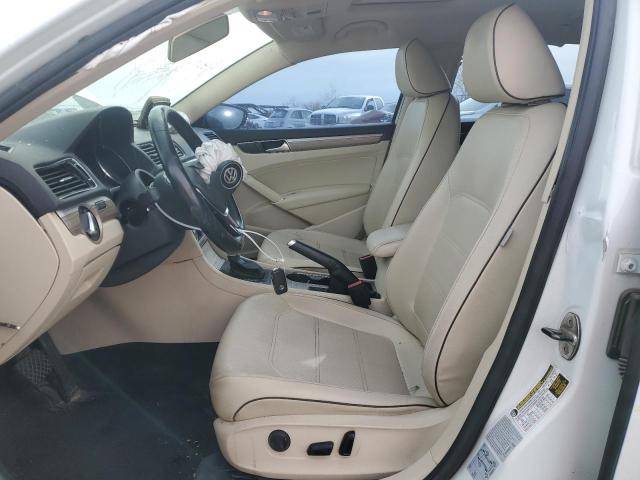 2017 VOLKSWAGEN PASSAT SE - 1VWBT7A31HC066193