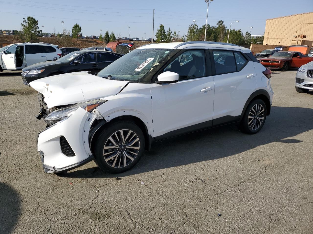 NISSAN KICKS SV