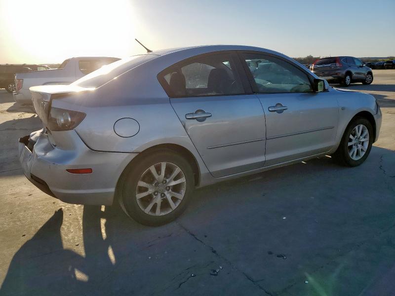 MAZDA 3 I 2007 silver  gas JM1BK12F771671552 photo #4