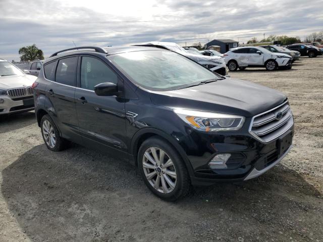 Vin: 1fmcu0hd3kua47586, lot: 50360545, ford escape sel 20194