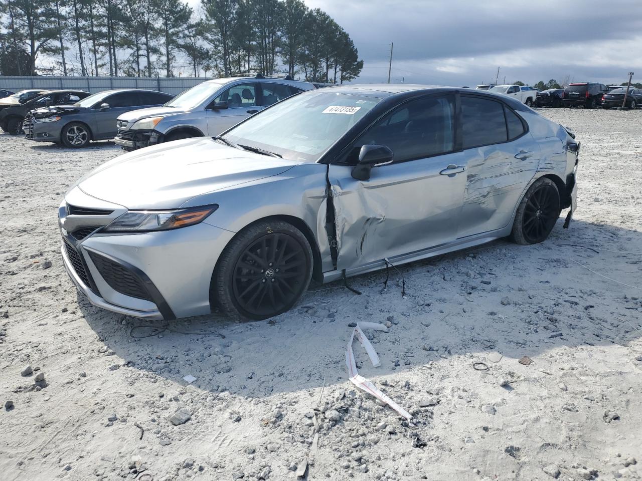 TOYOTA CAMRY XSE