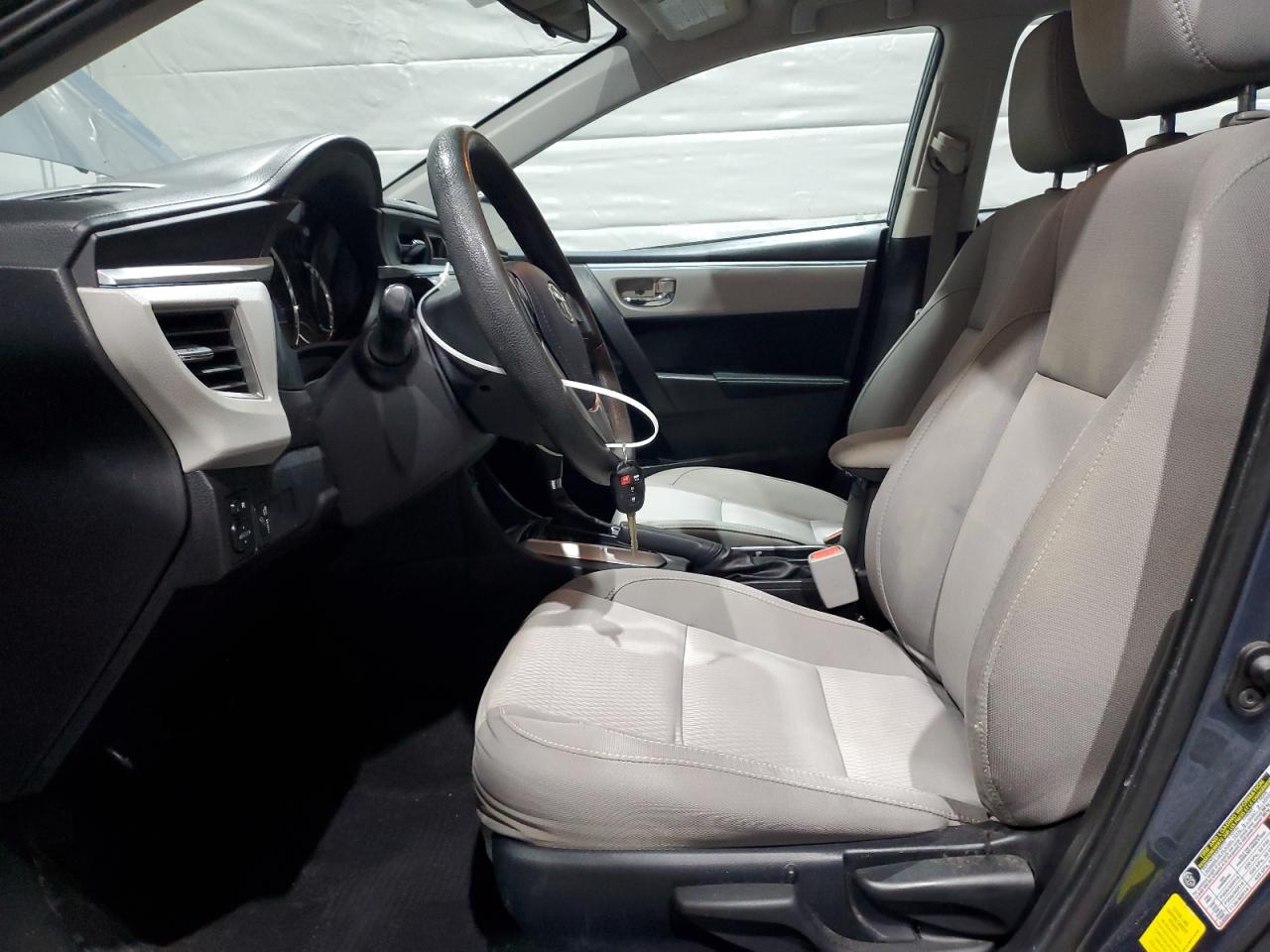 Toyota Corolla l 2015