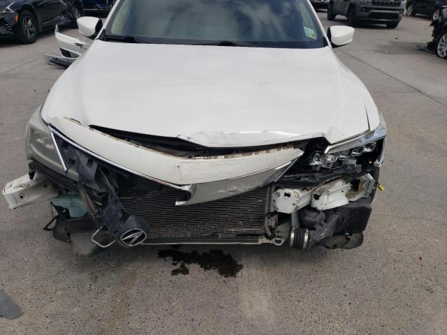 2018 ACURA ILX BASE W - 19UDE2F30JA000156