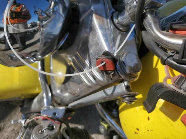 2002 HARLEY-DAVIDSON FLSTC - 1HD1BJY152Y062823