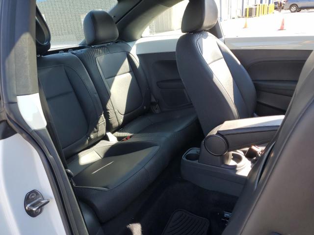 2016 VOLKSWAGEN BEETLE SE 3VWJ17AT2GM627144