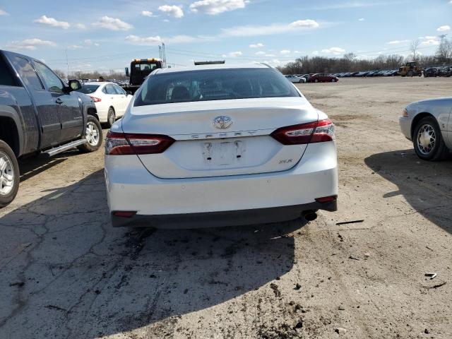 2018 TOYOTA CAMRY L - 4T1B11HK2JU111687