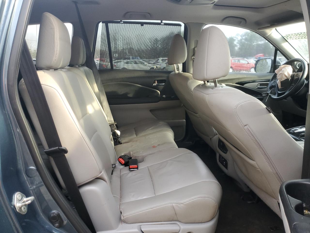 Lot #3301826399 2018 HONDA PILOT TOUR