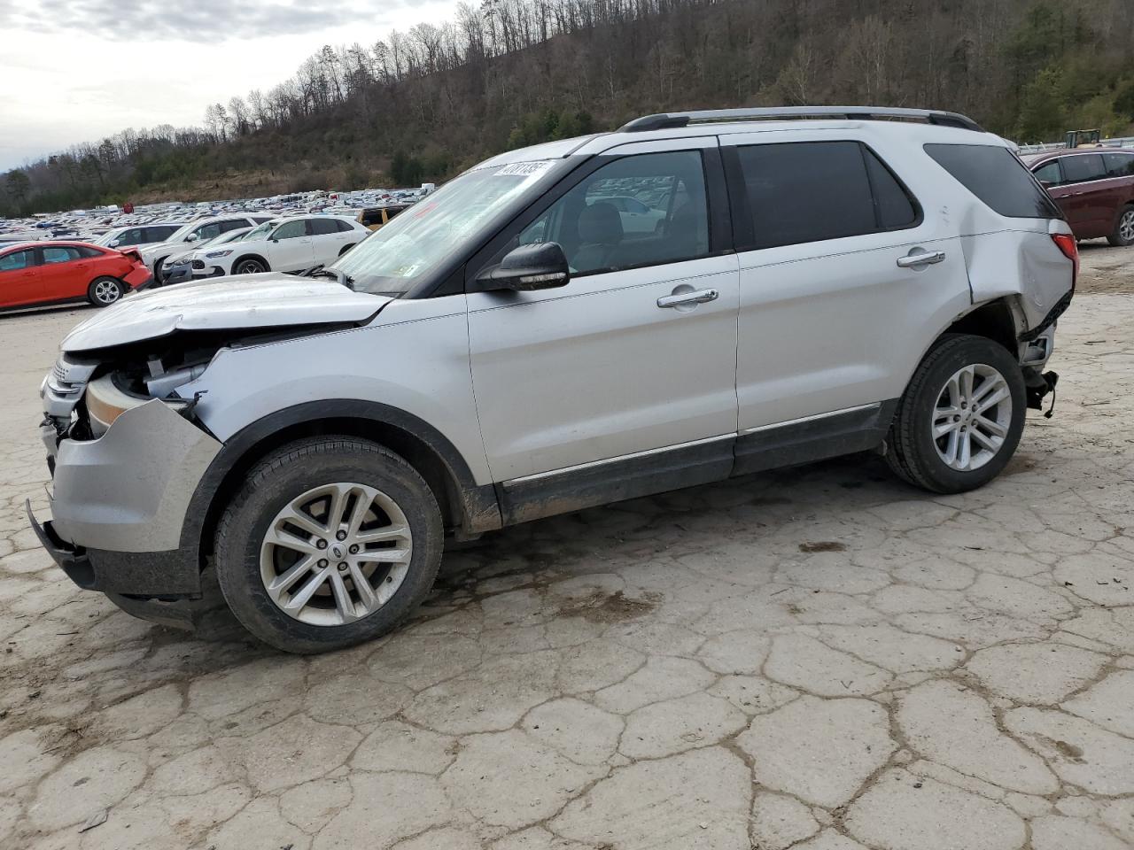 FORD EXPLORER XLT