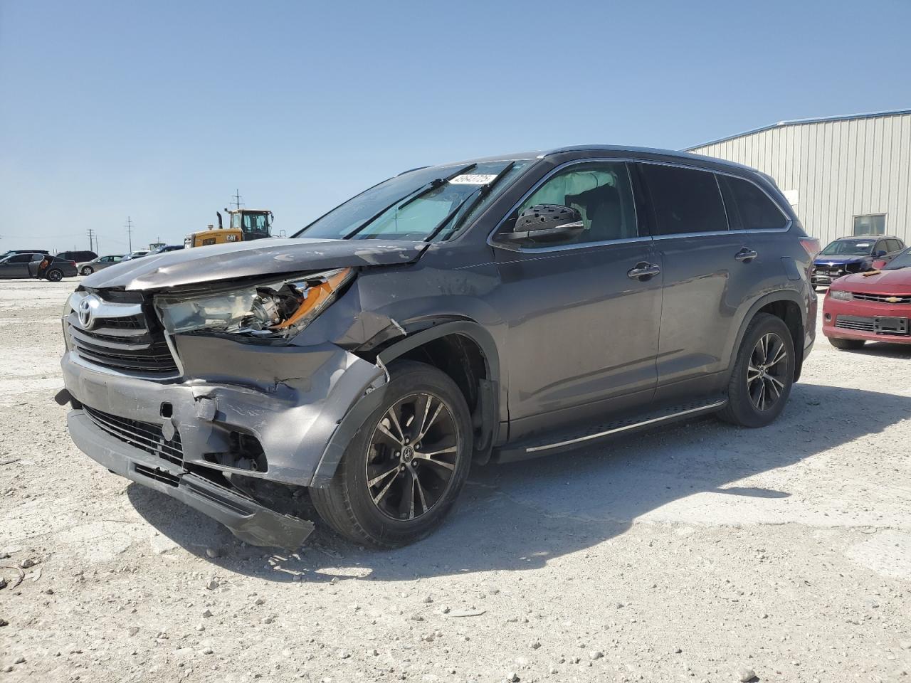TOYOTA HIGHLANDER XLE